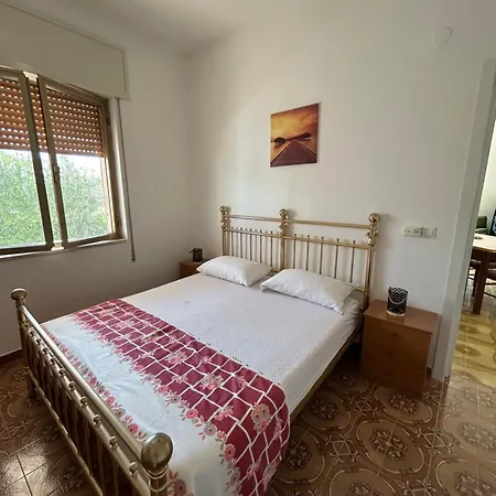 Bellavista Apartment *
